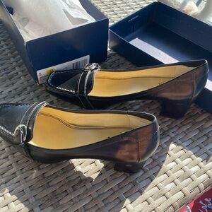 AK Ann Klein Iflex Black Leather Shoes, Size 8, Brand New, 2 Inch Heel